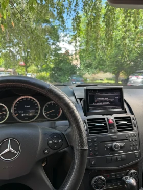 Mercedes-Benz C 320, снимка 4