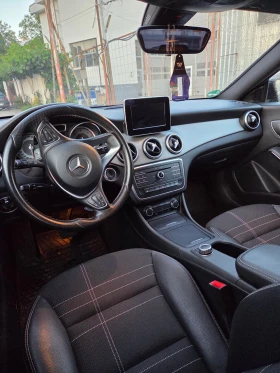 Mercedes-Benz CLA 200, снимка 7