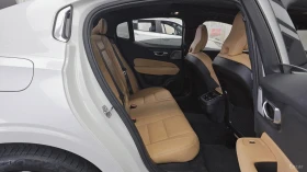 Volvo S60 * B5* LED* ПАНО* 360* KEYLESS* Camera* ПОДГРЕВ* , снимка 12
