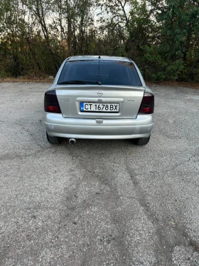 Opel Astra 1.4, снимка 2