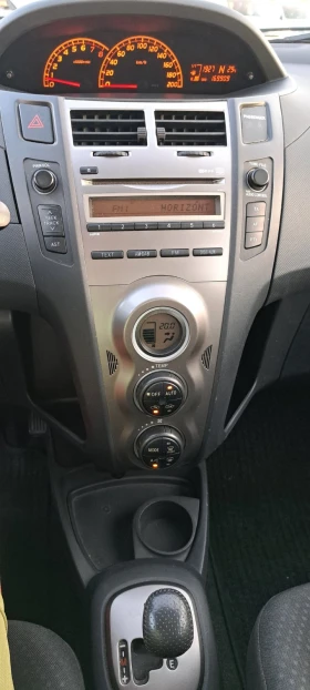 Toyota Yaris Avtomat 1.3 | Mobile.bg    13