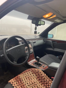 Mercedes-Benz E 200, снимка 2 — Bazar.bg Mercedes-Benz E 200, снимка 2