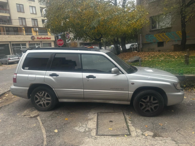 Subaru Forester, снимка 1 - Автомобили и джипове - 47825957