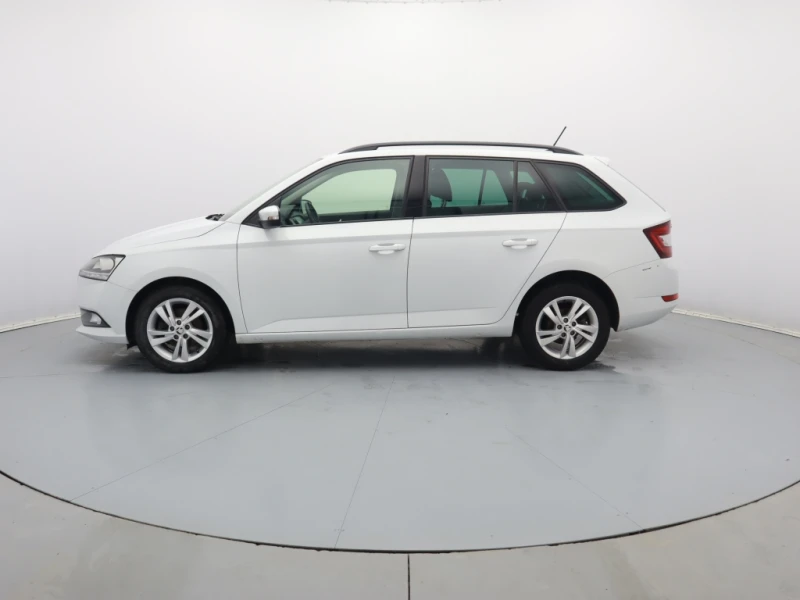 Skoda Fabia 2г. ГАРАНЦИЯ, снимка 6 - Автомобили и джипове - 48627305