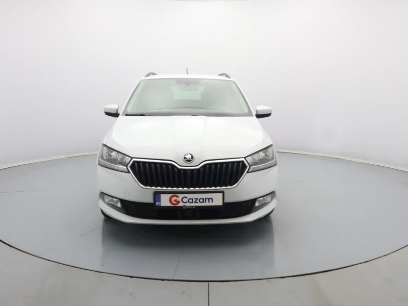 Skoda Fabia 2г. ГАРАНЦИЯ, снимка 2 - Автомобили и джипове - 48627305