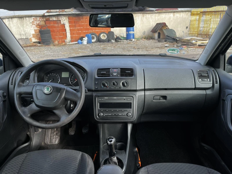 Skoda Fabia 1.2TDI, снимка 14 - Автомобили и джипове - 48720132