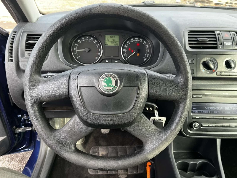 Skoda Fabia 1.2TDI, снимка 12 - Автомобили и джипове - 48720132