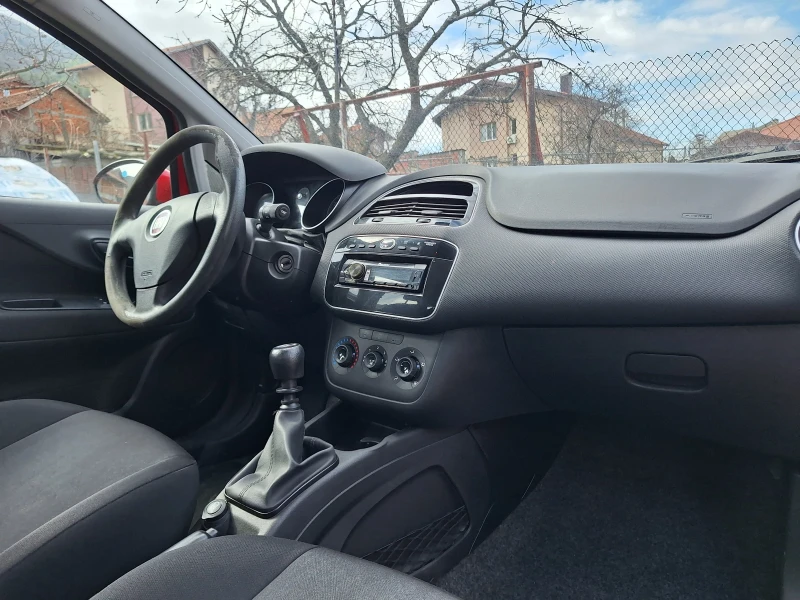 Fiat Punto 1.4 GPL EU6, снимка 12 - Автомобили и джипове - 49145176