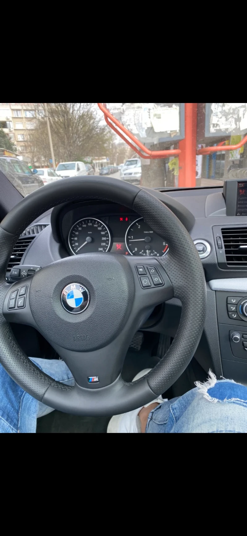 BMW 118, снимка 1 - Автомобили и джипове - 49462749