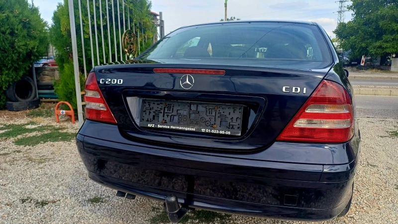 Mercedes-Benz C 200 2.2 cdi, снимка 4 - Автомобили и джипове - 51608044