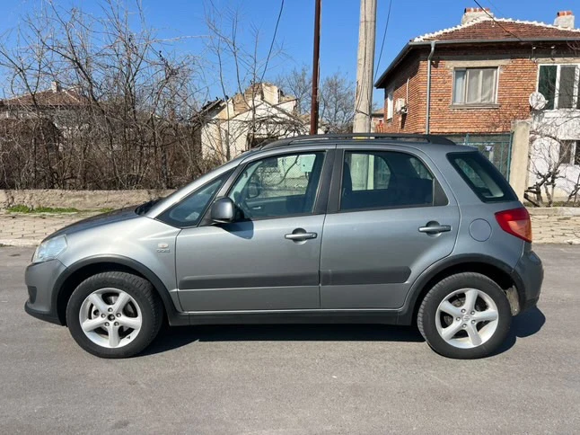 Suzuki SX4 ddis 4x4, снимка 3 - Автомобили и джипове - 49380371