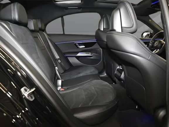 Mercedes-Benz E 300 e = AMG Line = Гаранция, снимка 11 - Автомобили и джипове - 54215695