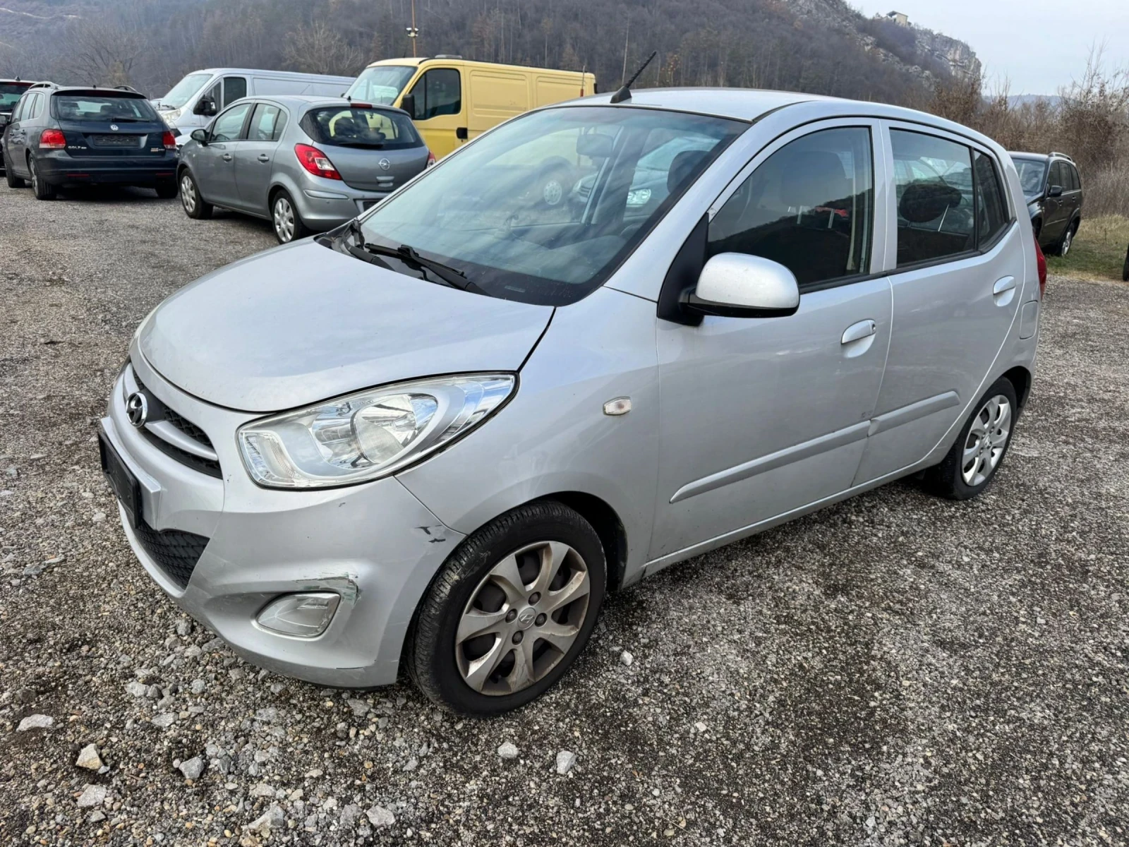 Hyundai I10 1.1i, FACELIFT,    | Mobile.bg   1