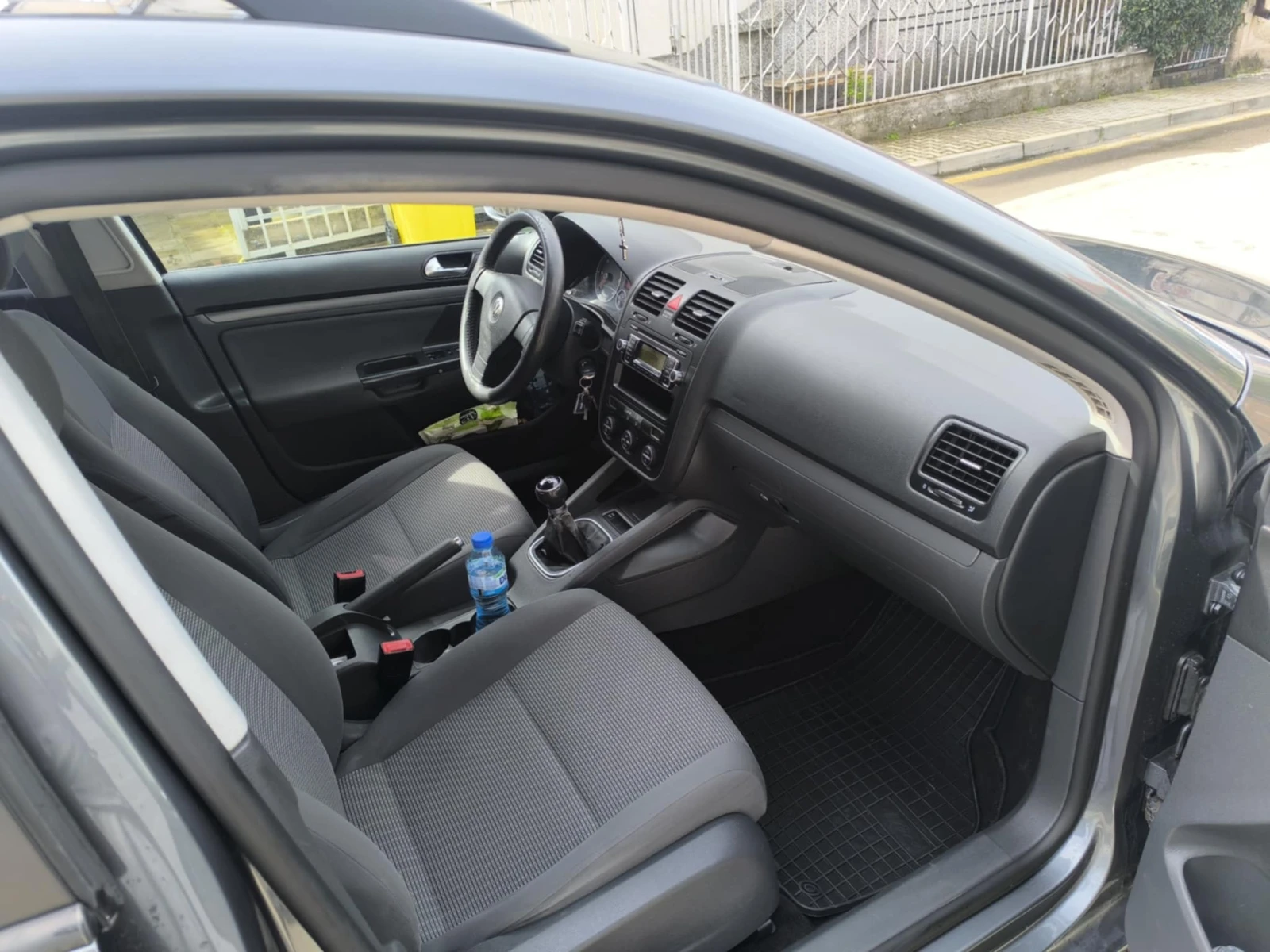 VW Golf 5 - изображение 3