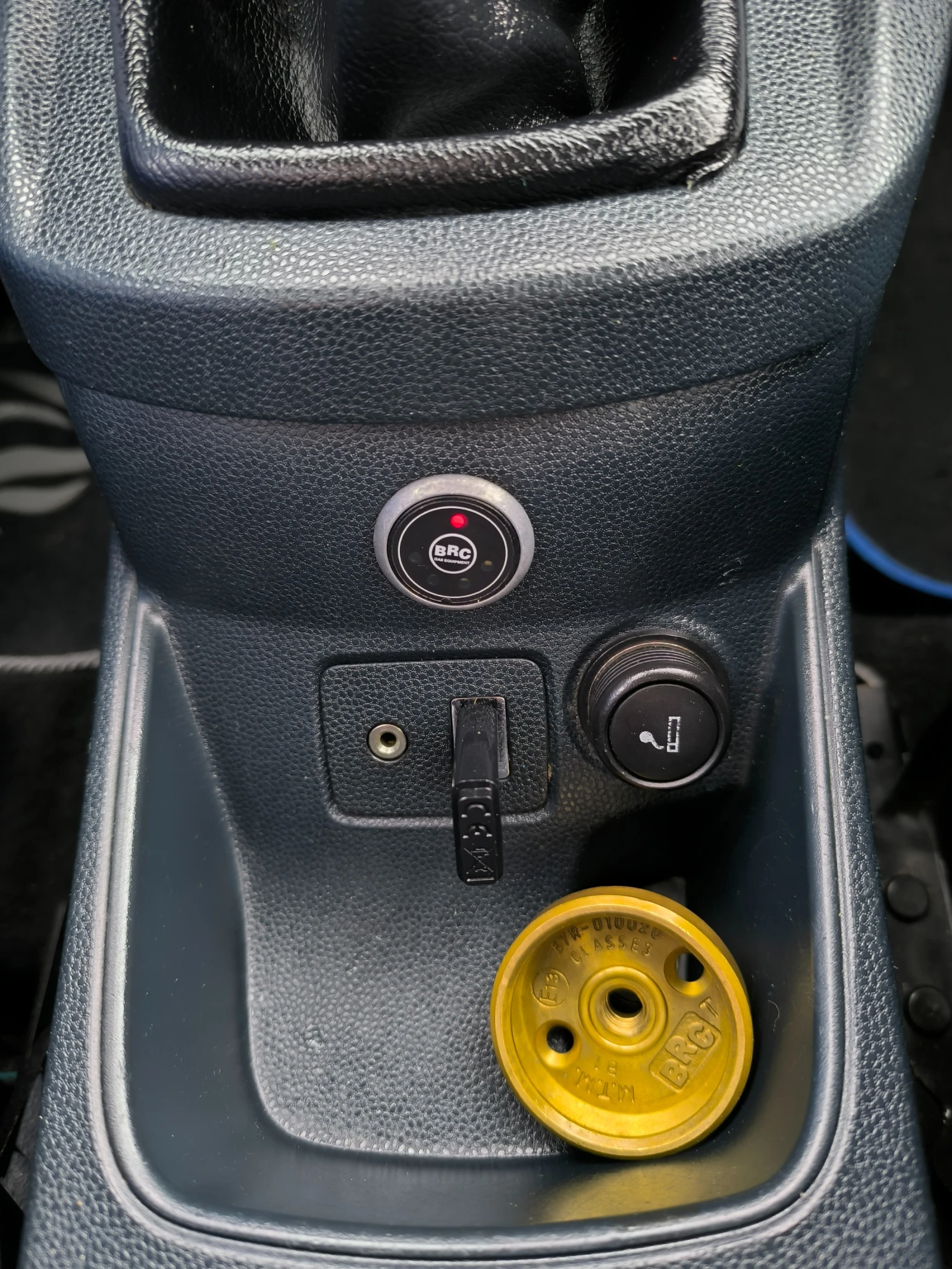 Ford Fiesta 1.4 - изображение 10