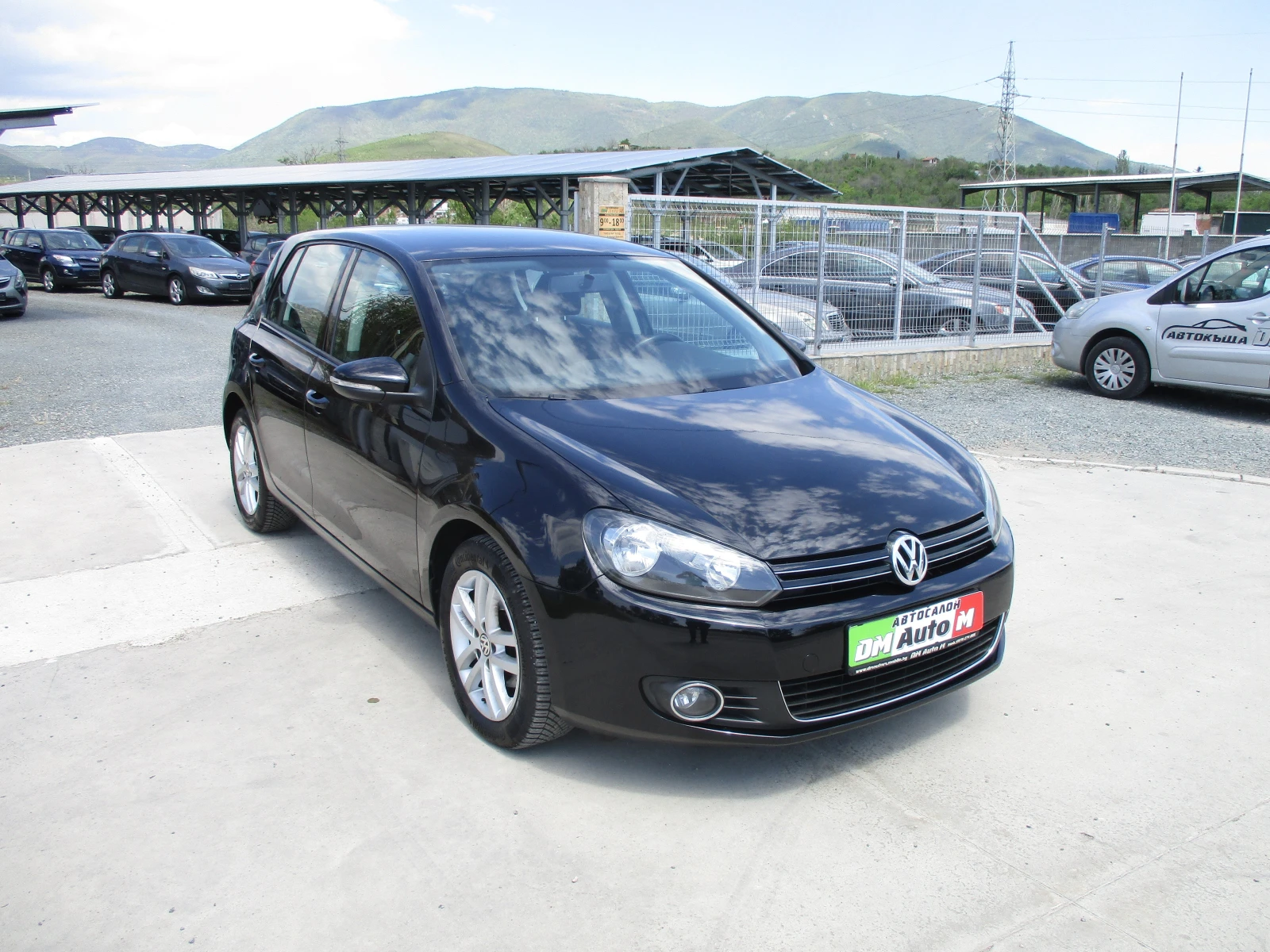 VW Golf 1.6/ДИЗЕЛ/105кс./АВТОМАТИК/КАТО НОВА - изображение 2