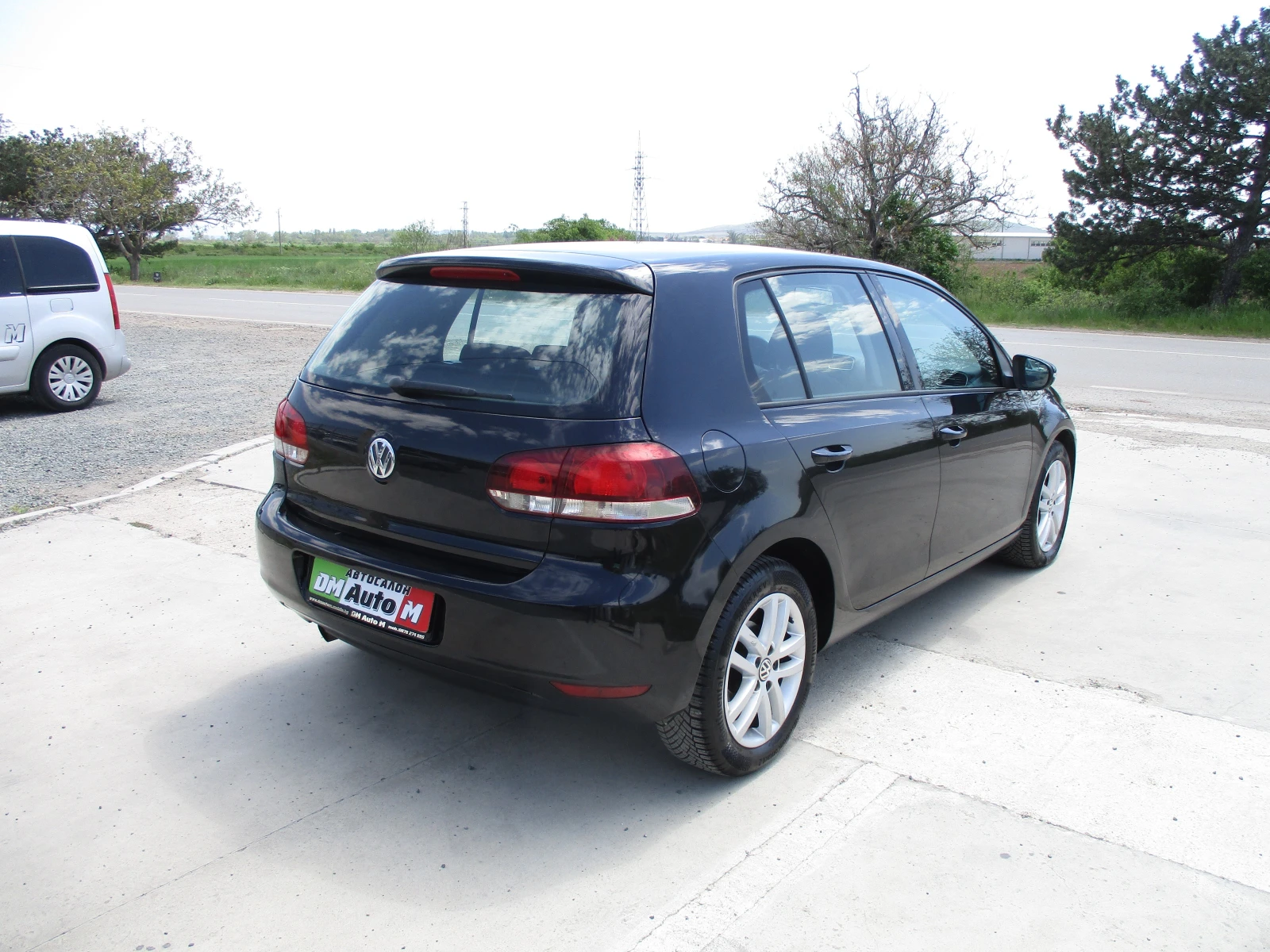 VW Golf 1.6/ДИЗЕЛ/105кс./АВТОМАТИК/КАТО НОВА - изображение 4