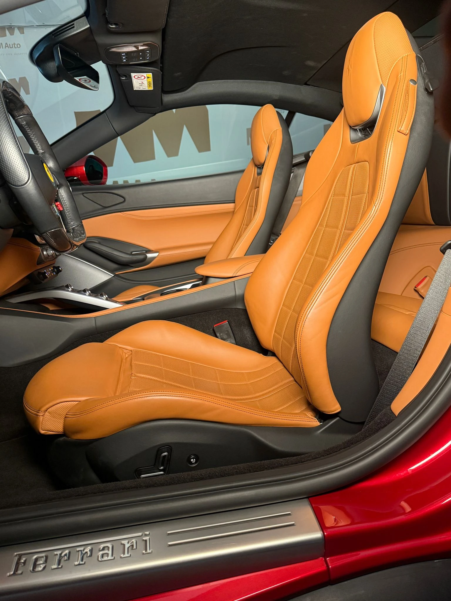 Ferrari Portofino M* Carbon* LEDS* Ventilation* PassengerDisplay - изображение 7