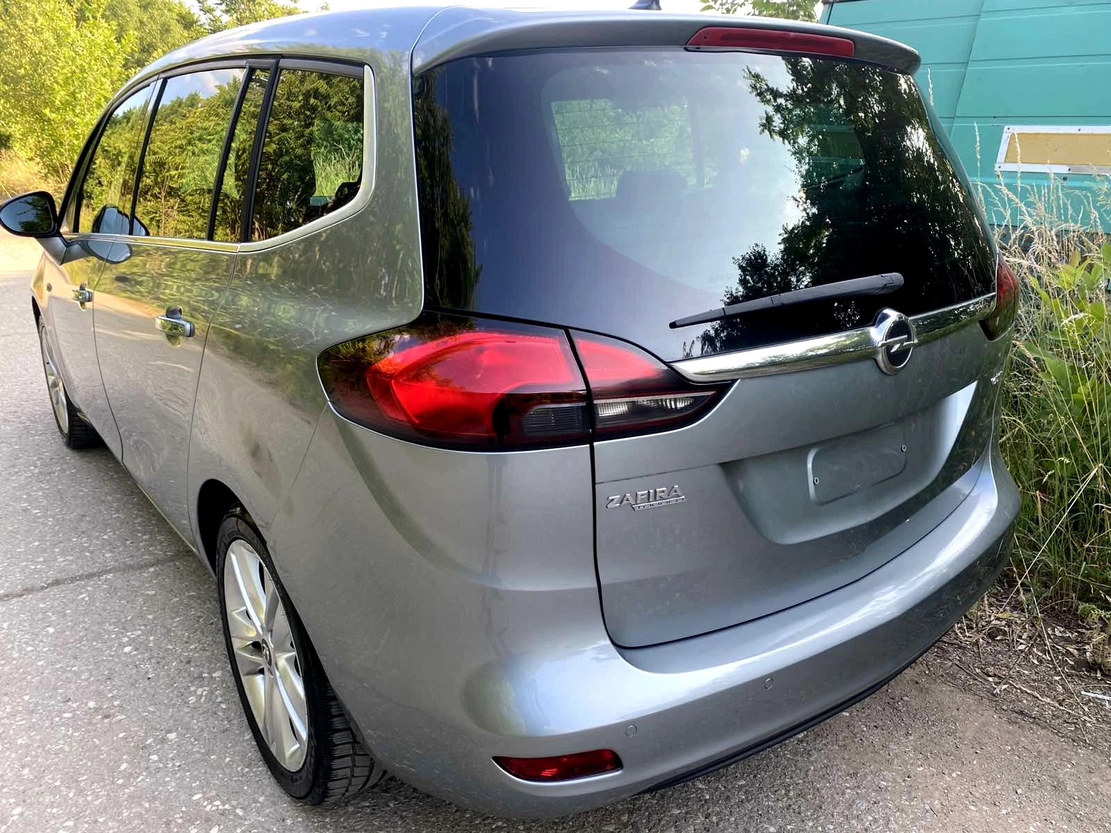 Opel Zafira 2.0CDTI Cosmo+ Full Full Full - изображение 3