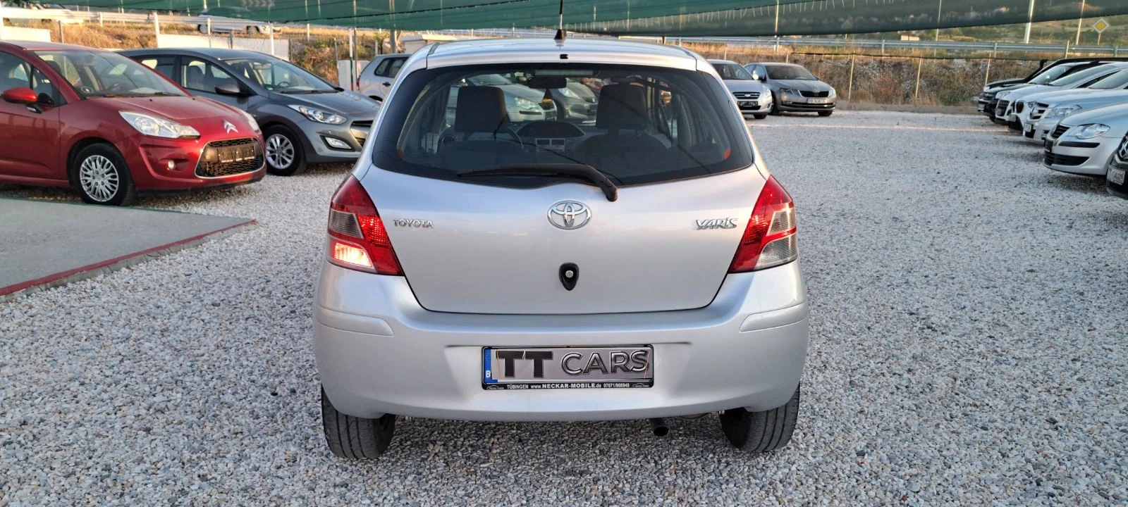 Toyota Yaris Avtomat 1.3 - изображение 5