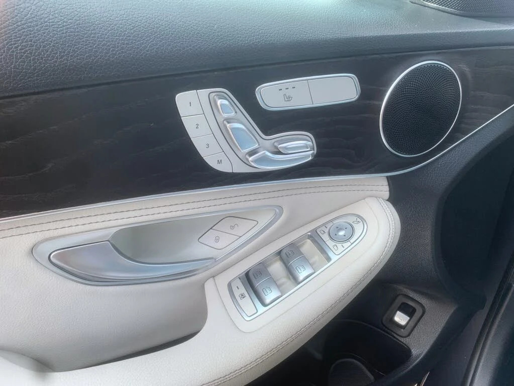 Mercedes-Benz C 300 *  *    *   *  | Mobile.bg   15