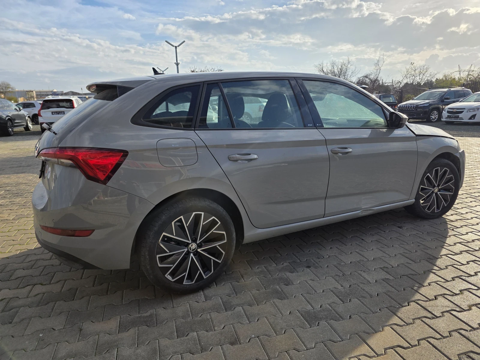 Skoda Scala 1.5Ti Автоматик  - изображение 6