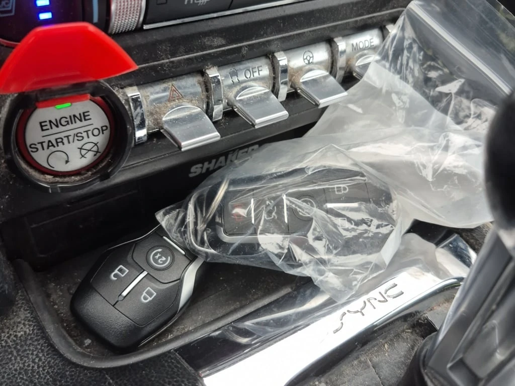 Ford Mustang * ECOBOOST PREMIUM * CARFAX * ��� ������������ ��� | Mobile.bg � ����������� 8