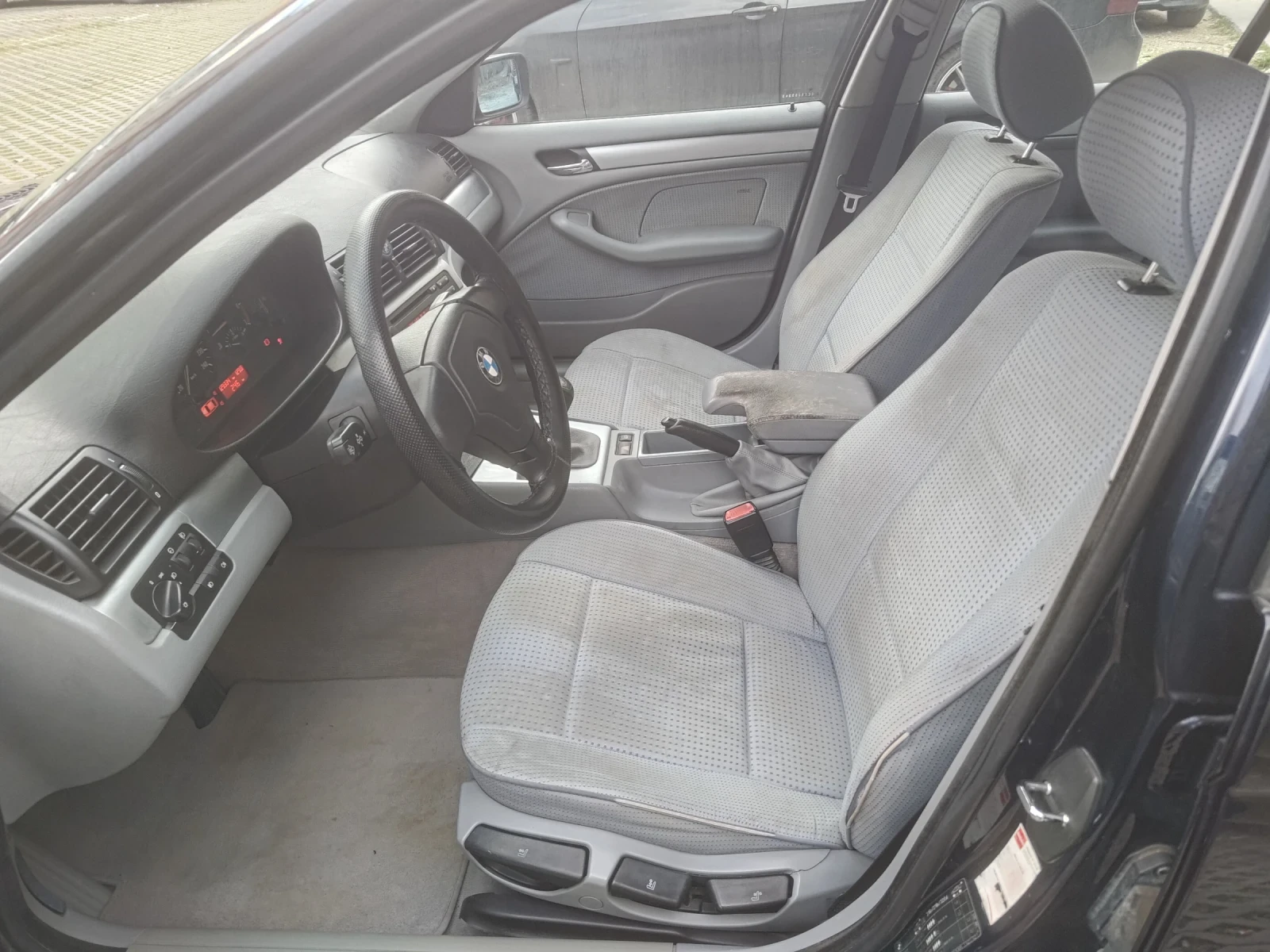 BMW 318  - изображение 8