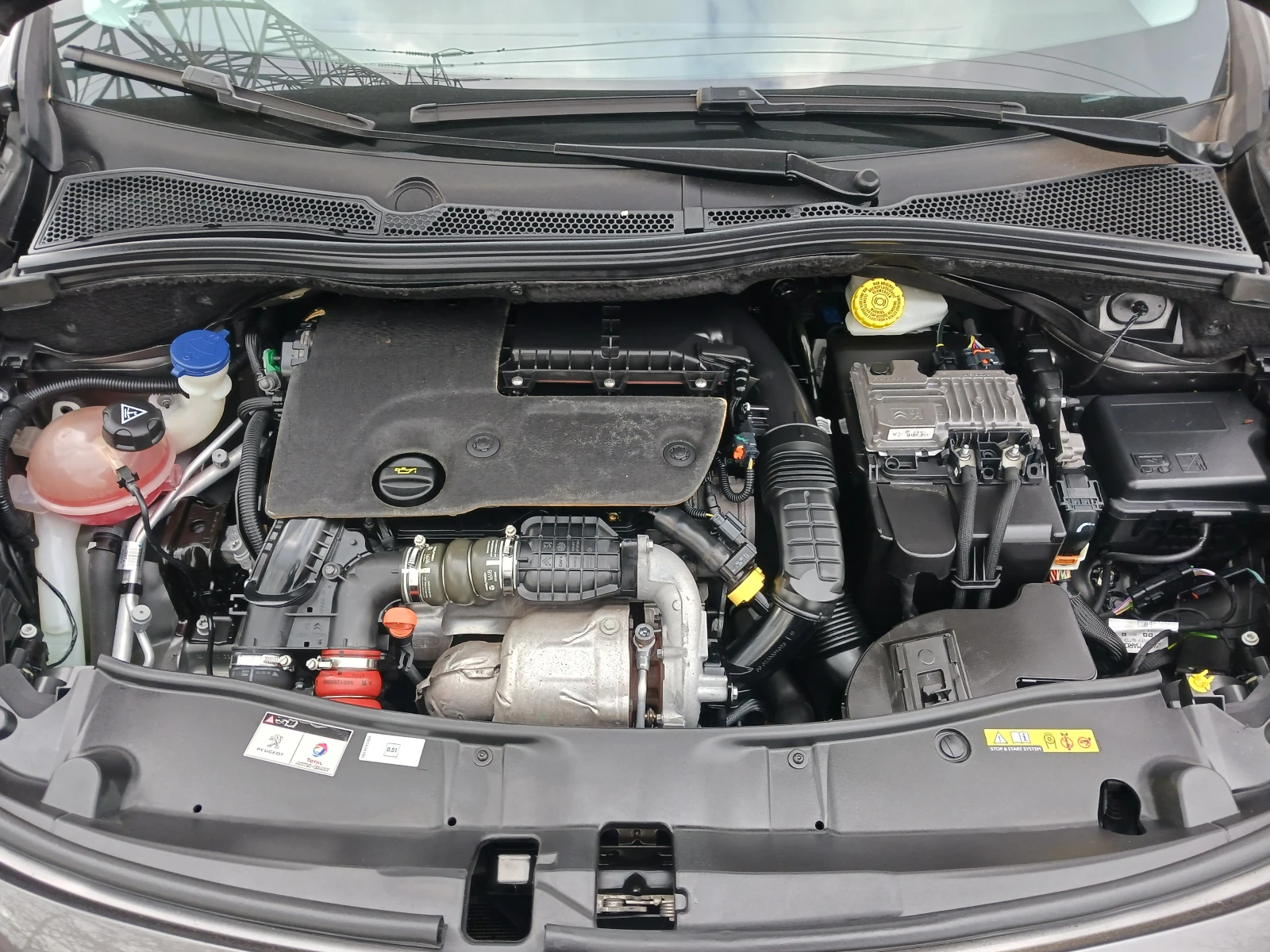 Peugeot 2008 1.6 HDI= FACELIFT= NAVI= CAMERA= FULL= , снимка 17 - Автомобили и джипове - 54176175