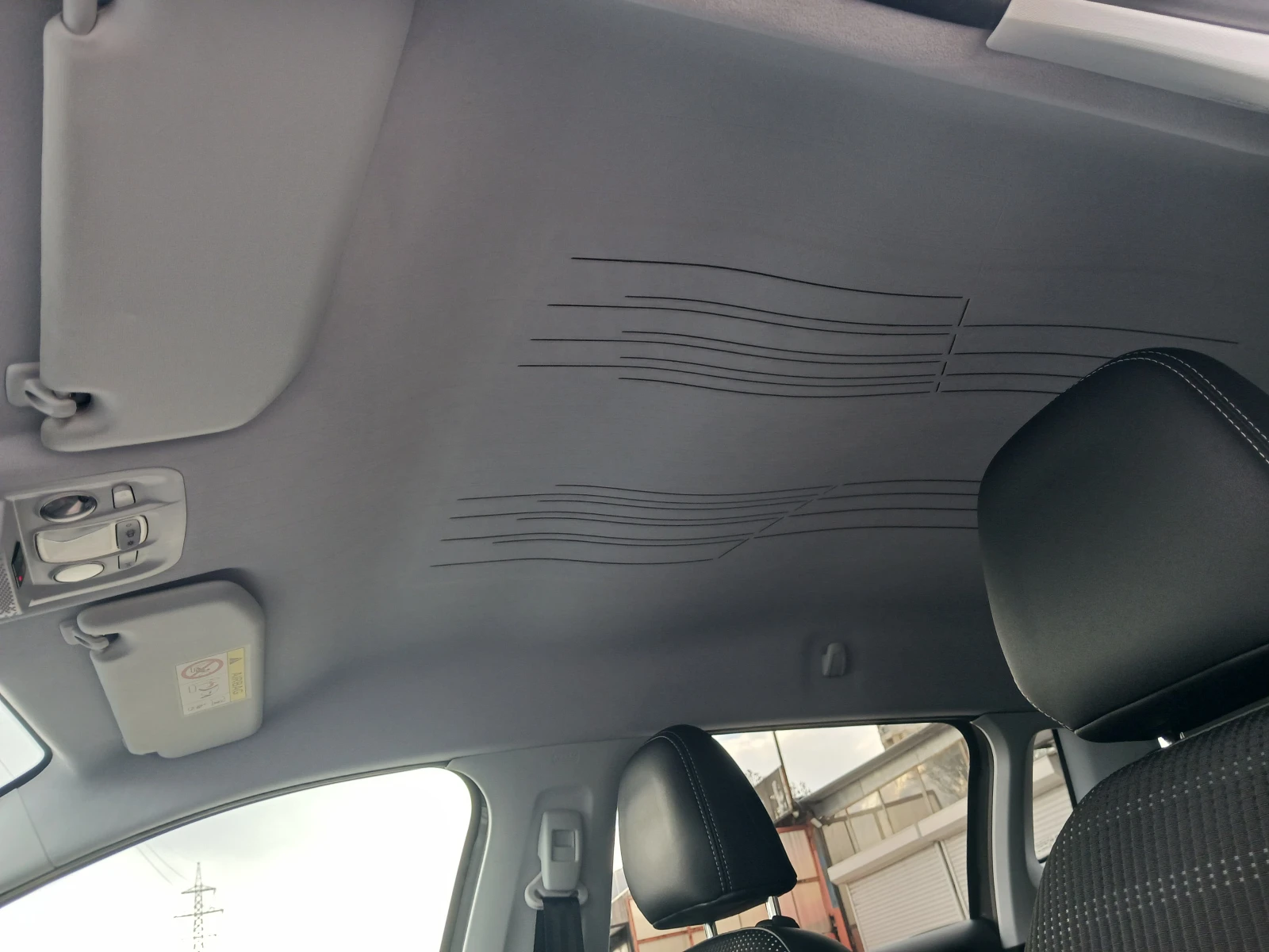 Peugeot 2008 1.6 HDI= FACELIFT= NAVI= CAMERA= FULL= , снимка 15 - Автомобили и джипове - 54176175