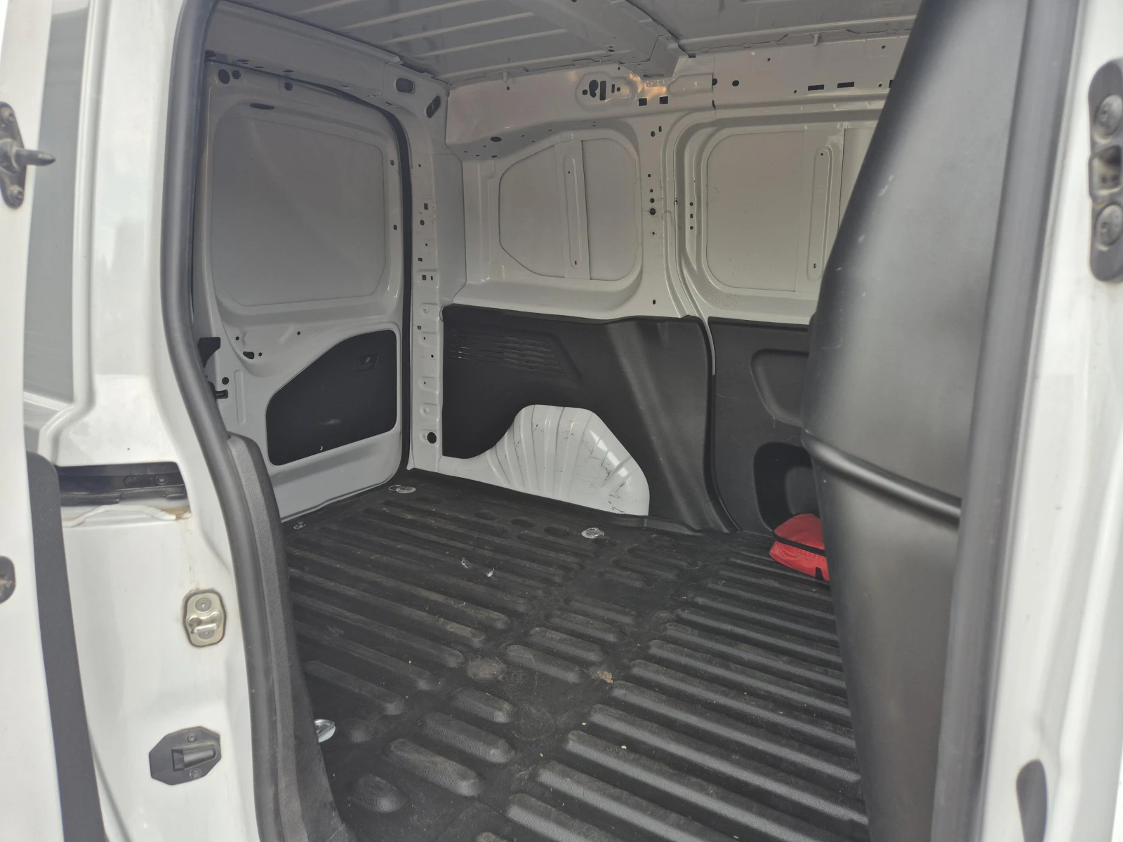 Citroen Berlingo 1.5 BlueHDi, снимка 9 - Автомобили и джипове - 54540772