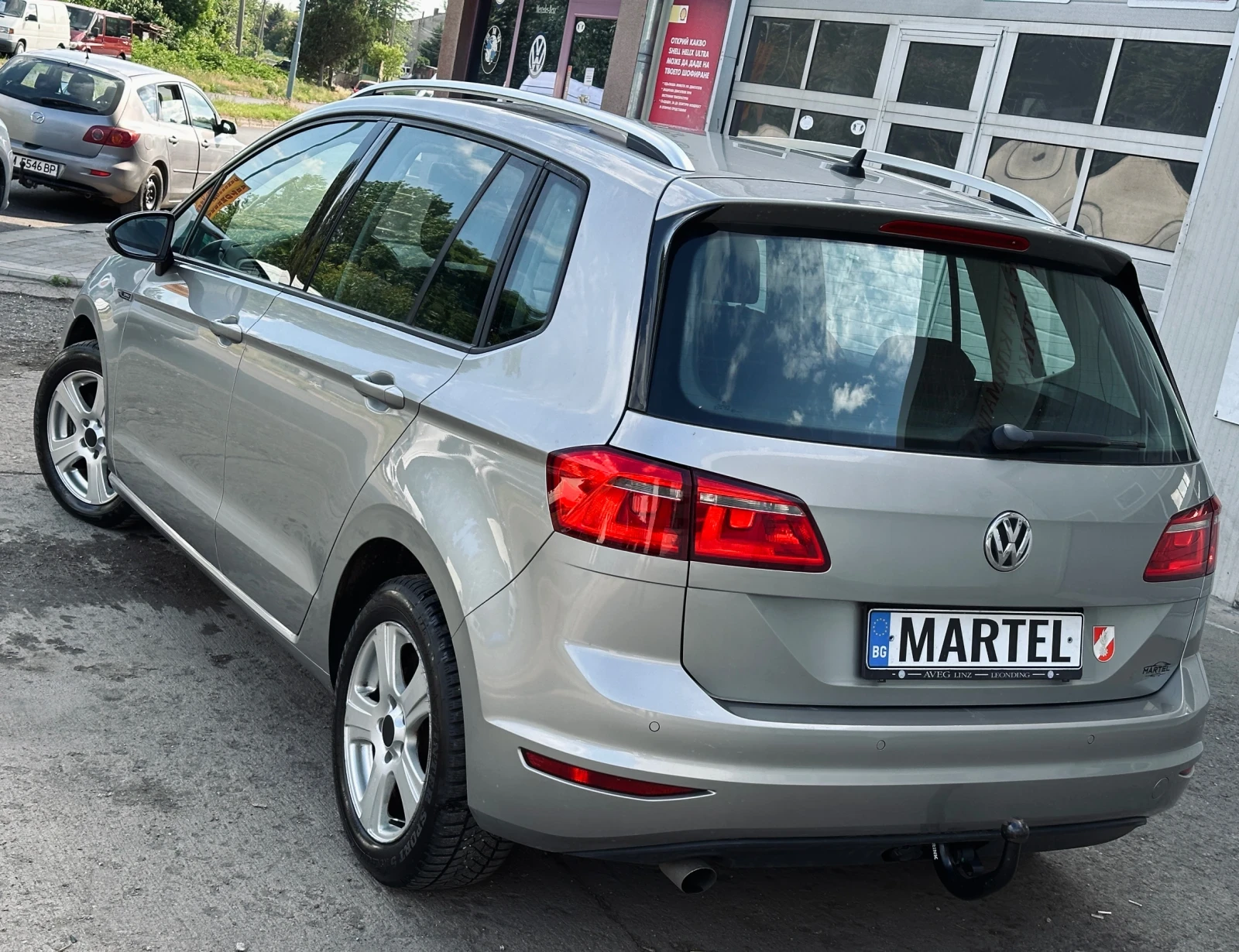 VW Sportsvan 1.6TDI / DSG, снимка 4 - Автомобили и джипове - 54620804