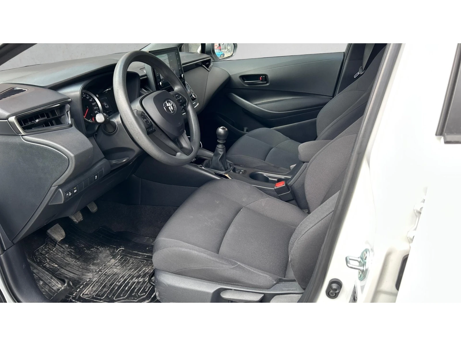 Toyota Corolla 1.2Т  М/Т, Месечна вноска от 199  , снимка 11 - Автомобили и джипове - 54864828