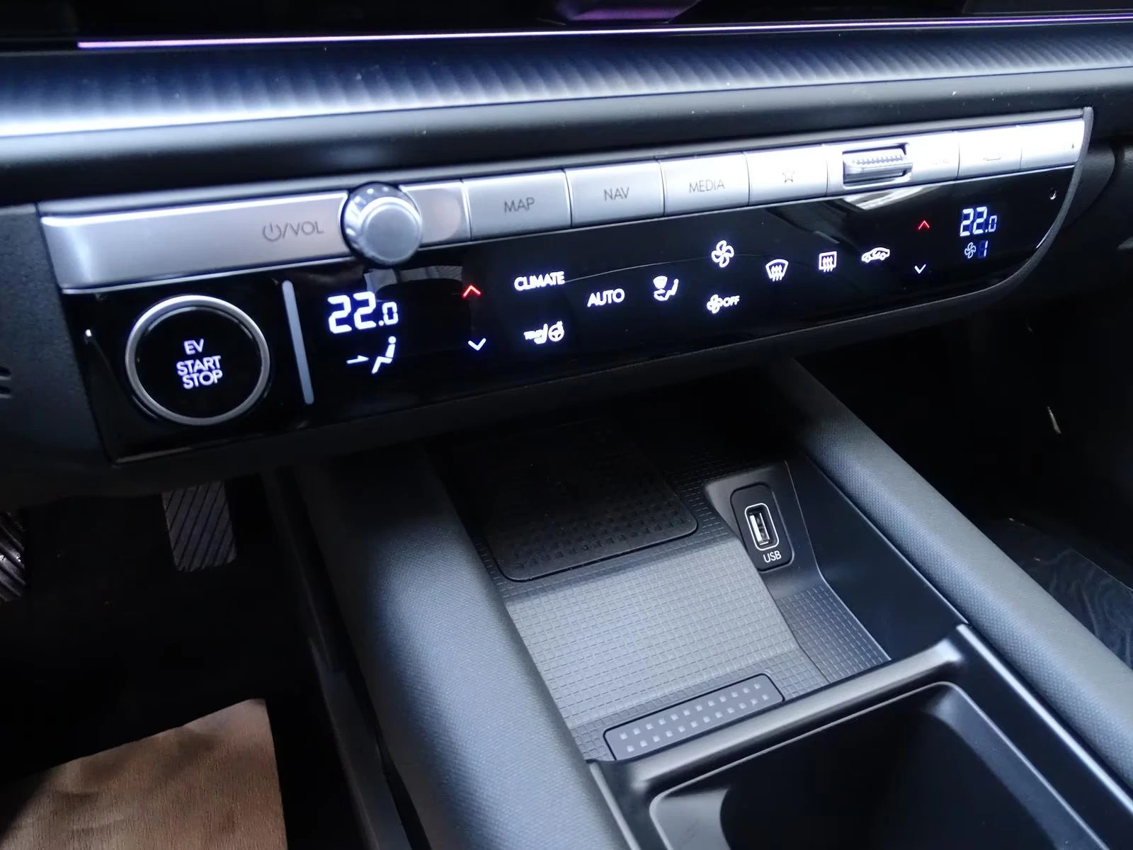 Hyundai Ioniq 6 TECHNIQ/228HP/HUD/360/MEMO/H.PUMP/BOSE/LED/402q, снимка 10 - Автомобили и джипове - 54881350