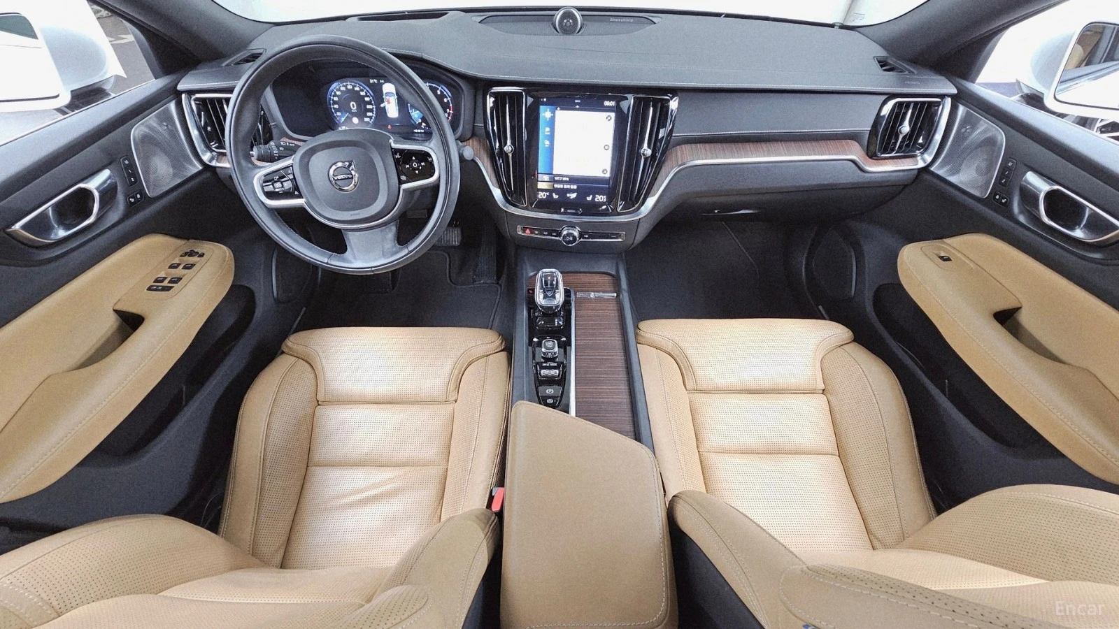 Volvo S60 * B5* LED* ПАНО* 360* KEYLESS* Camera* ПОДГРЕВ* , снимка 7 - Автомобили и джипове - 55584954