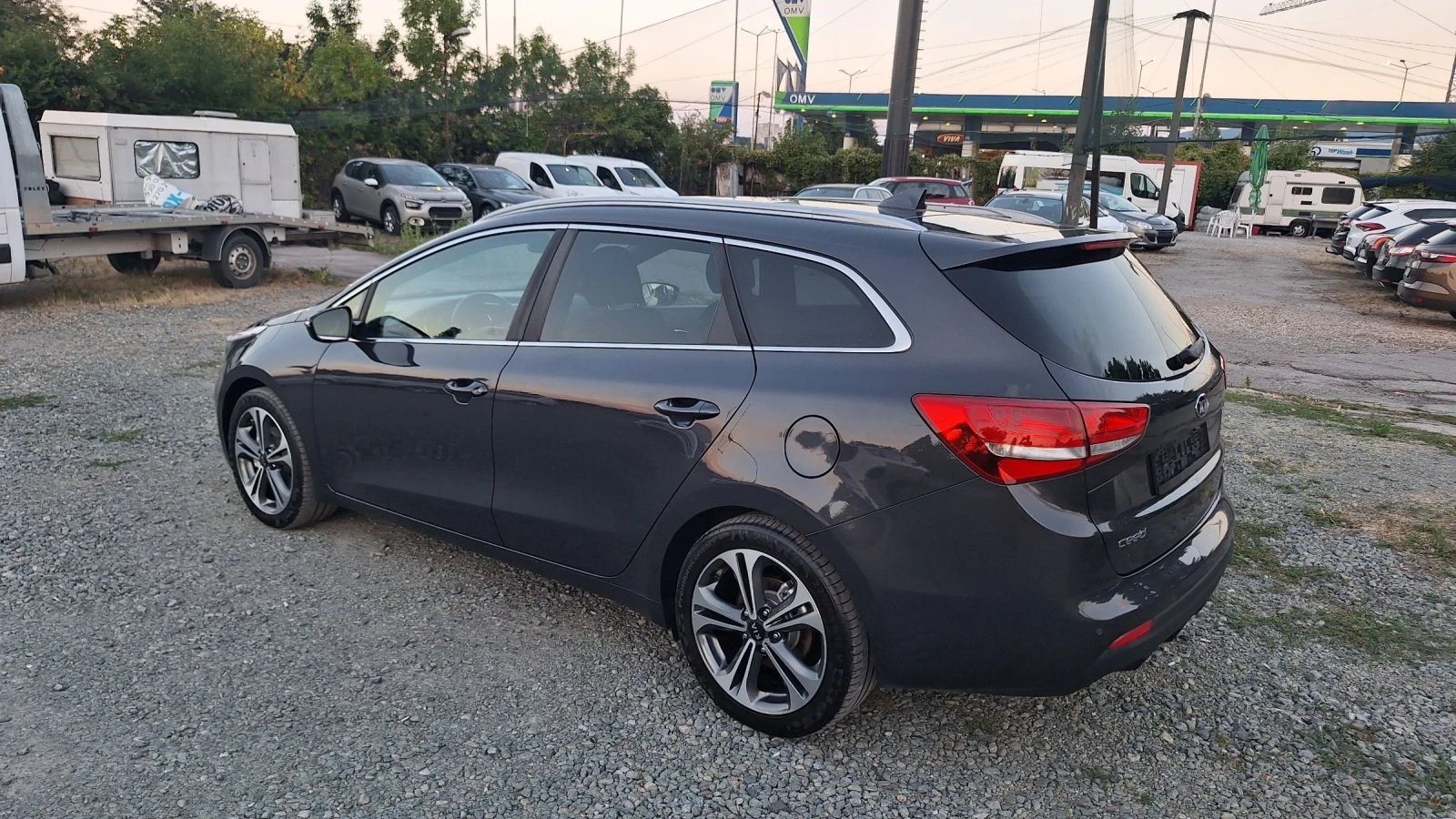 Kia Ceed 1.6-136кс. GT-Line-подгрев-камера, снимка 4 - Автомобили и джипове - 55590895