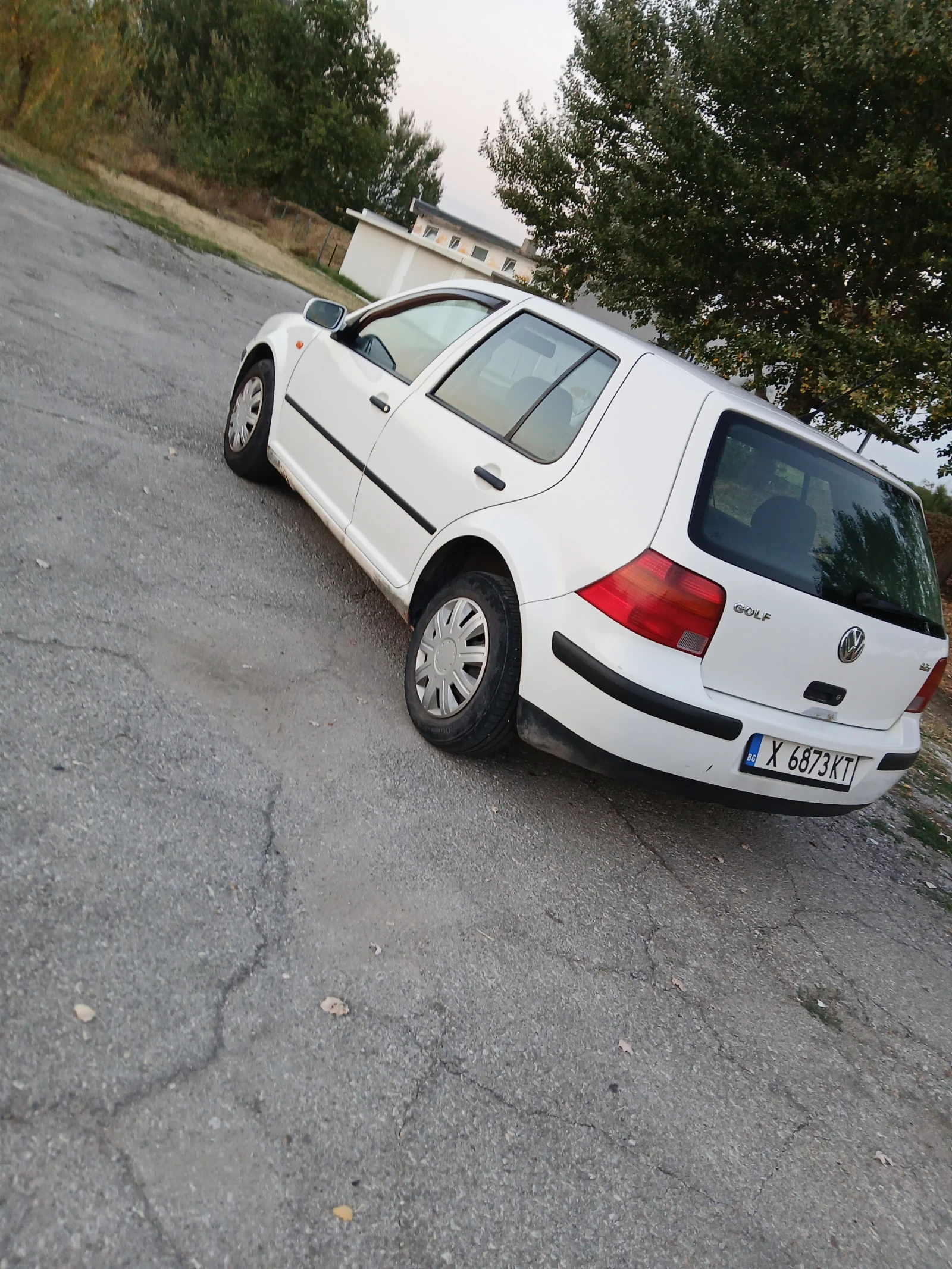VW Golf 4, снимка 4 - Автомобили и джипове - 55826350
