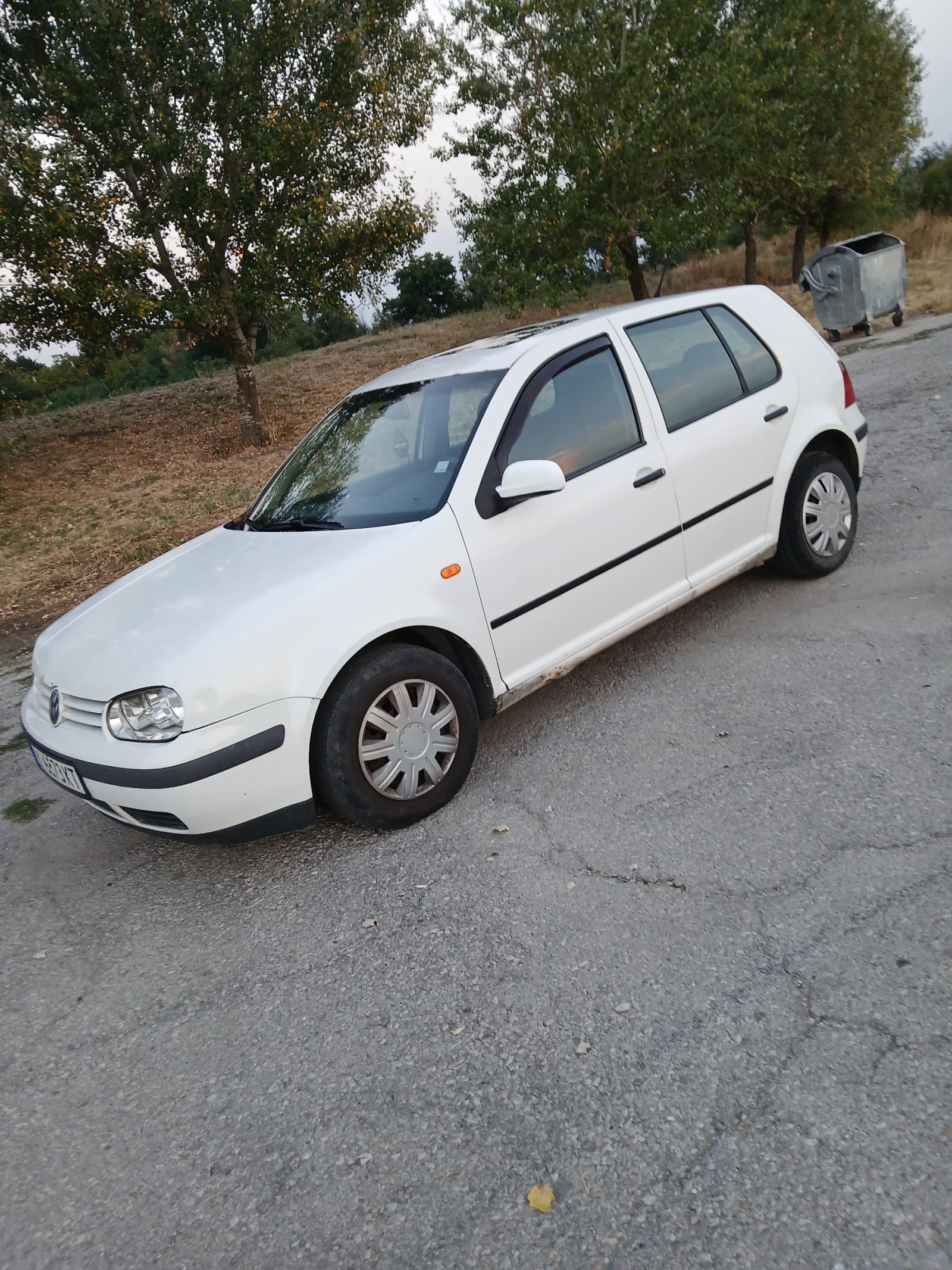 VW Golf 4, снимка 2 - Автомобили и джипове - 55826350