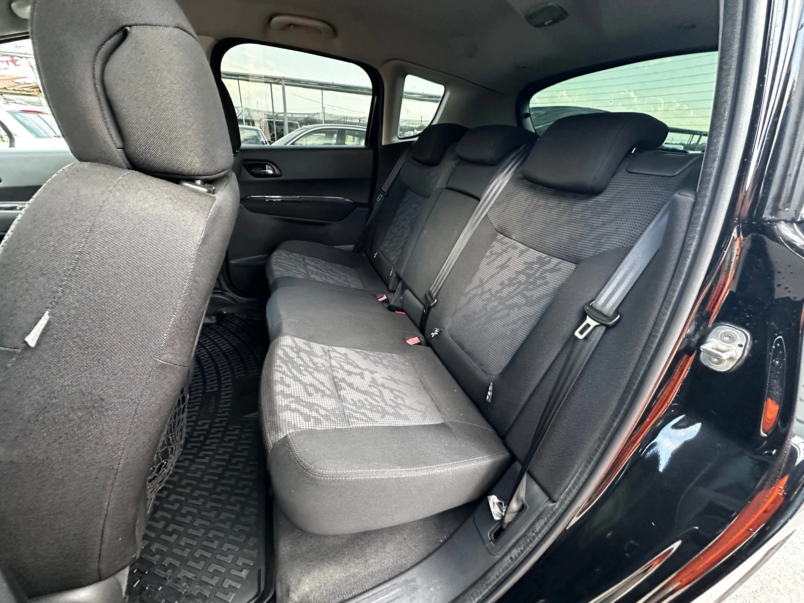 Peugeot 3008 1.6HDI 110�.� ������������* ��������� | Mobile.bg � ����������� 13