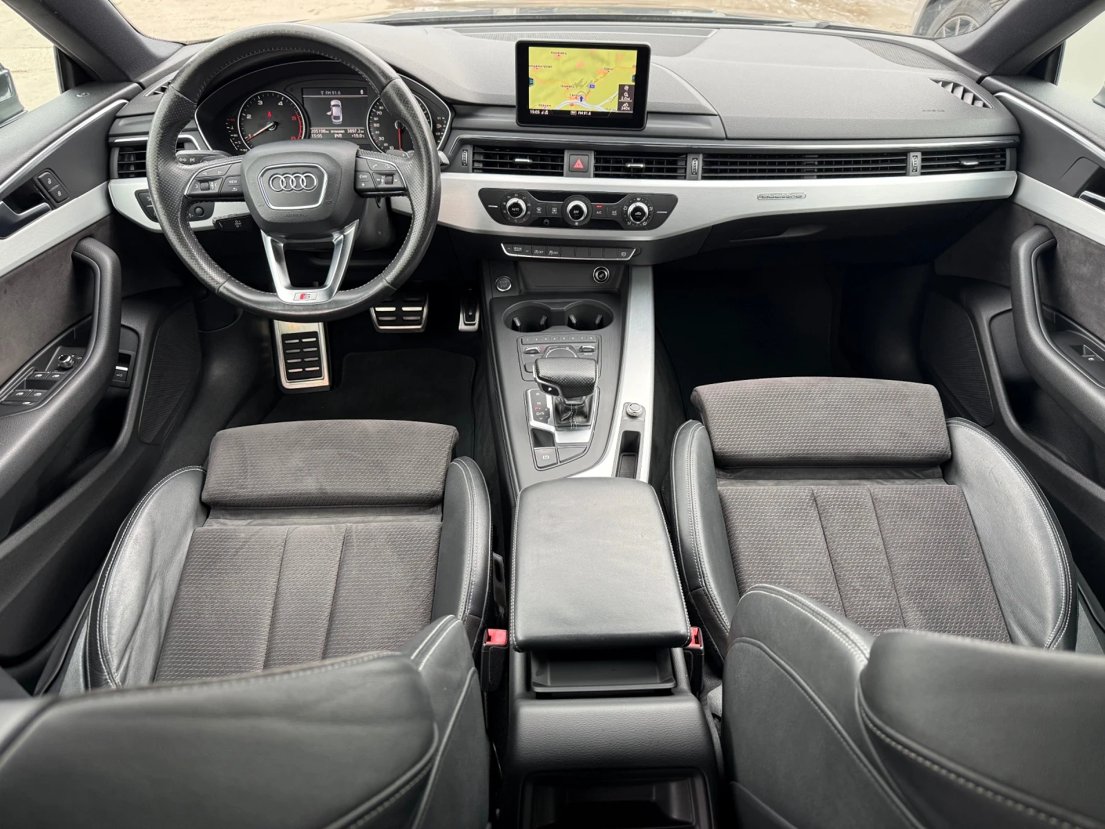 Audi A5 Sline  190 кс Quattro, снимка 9 - Автомобили и джипове - 55878110