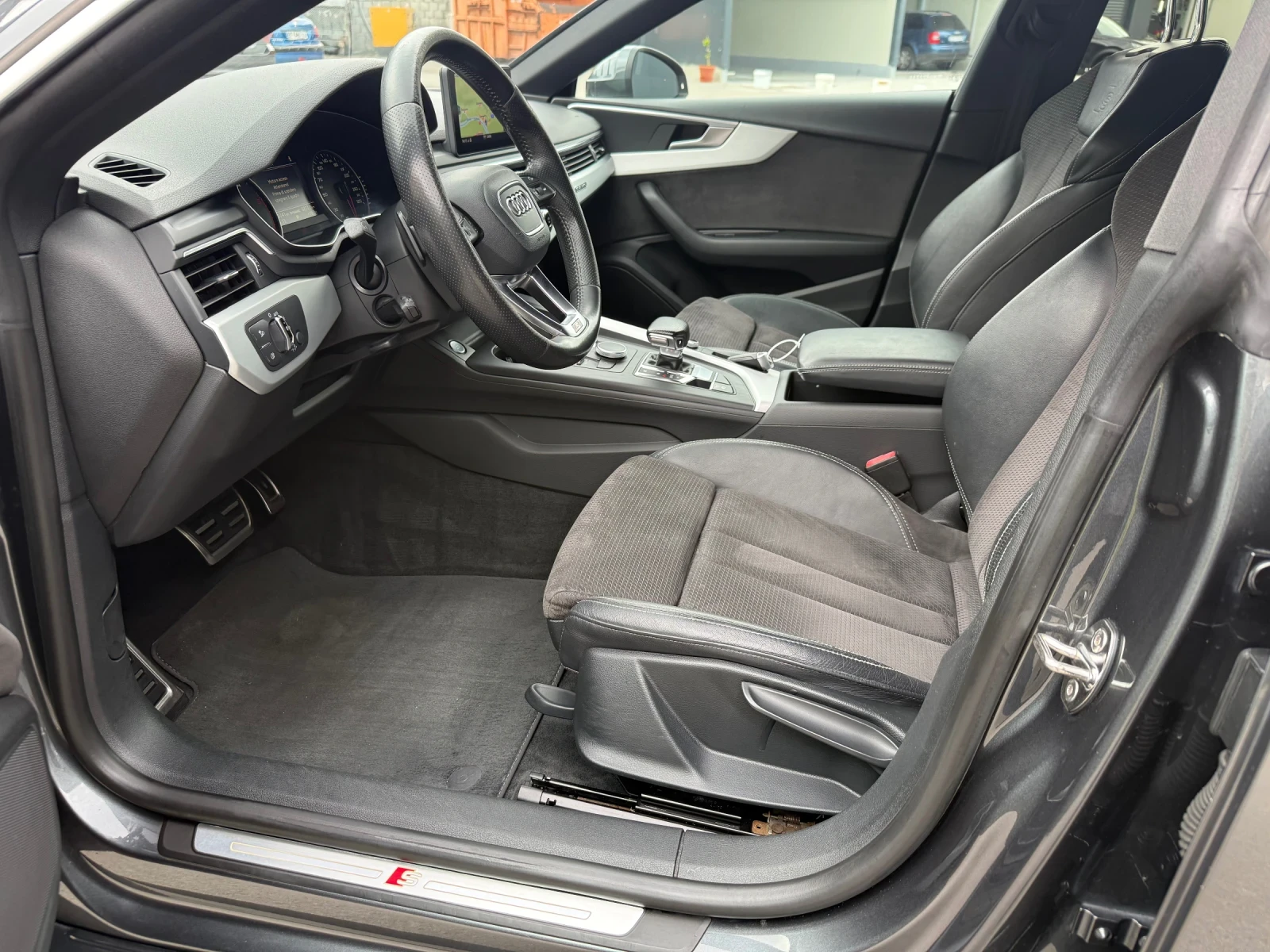 Audi A5 Sline  190 кс Quattro, снимка 13 - Автомобили и джипове - 55878110