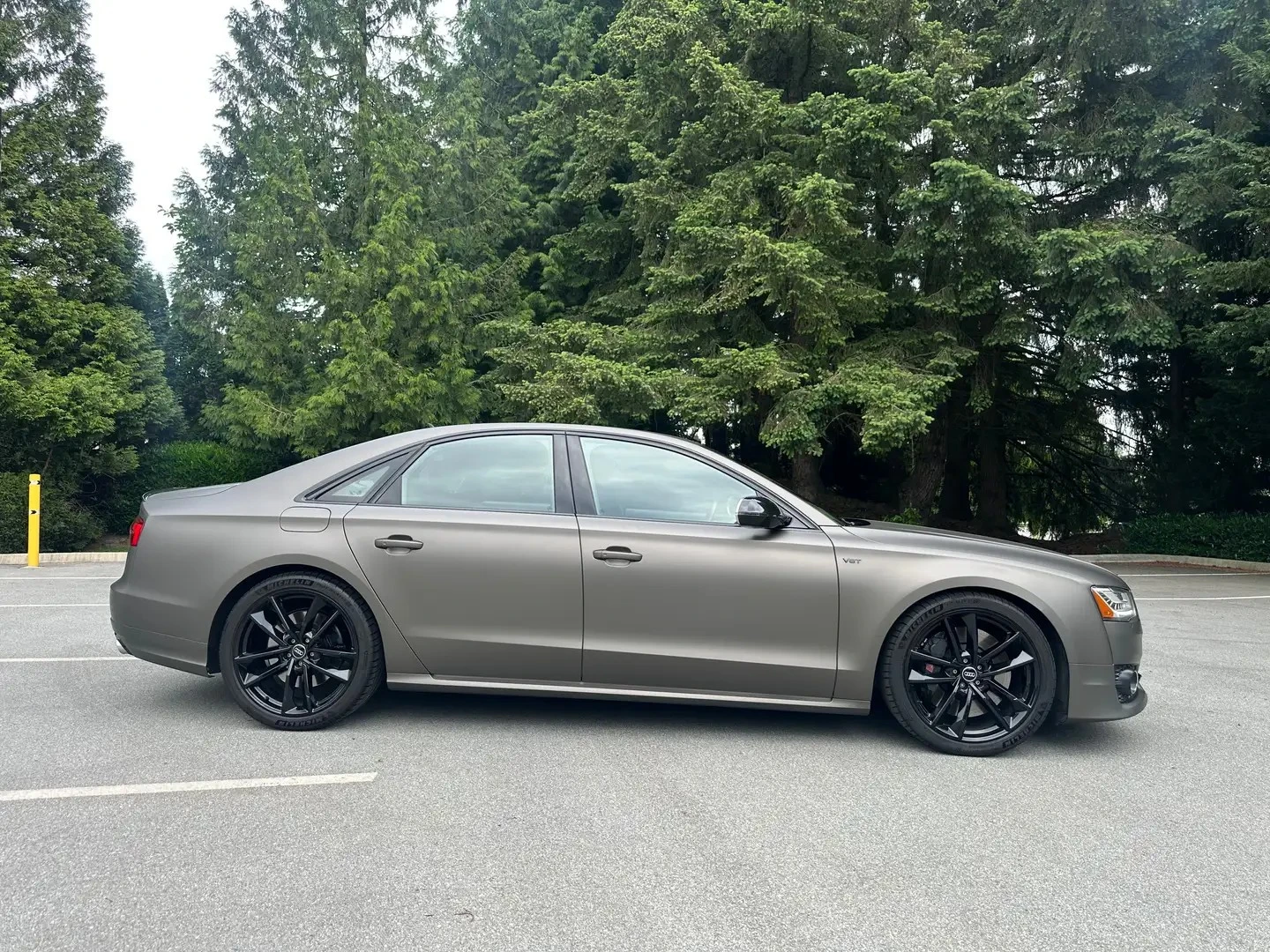 Audi S8 PLUS ЦЕНА ДО БЪЛГАРИЯ АВТОКРЕДИТ, снимка 3 - Автомобили и джипове - 55990249