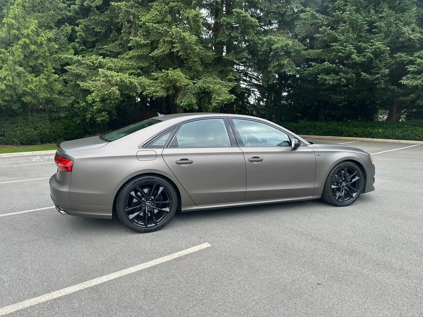 Audi S8 PLUS ЦЕНА ДО БЪЛГАРИЯ АВТОКРЕДИТ, снимка 14 - Автомобили и джипове - 55990249