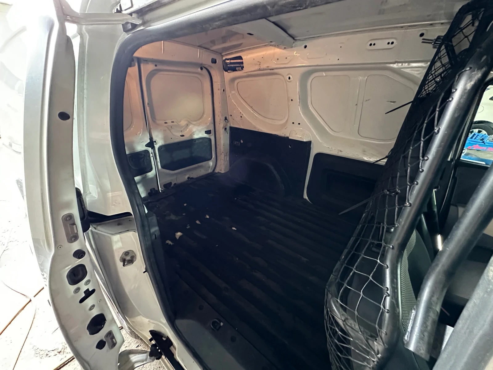 Dacia Dokker 1.5 cDi, снимка 12 - Автомобили и джипове - 56202222
