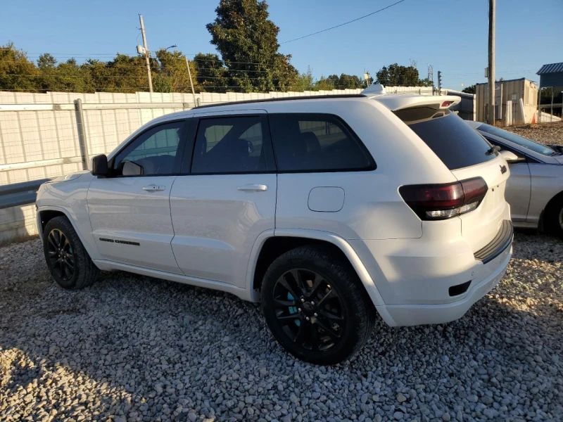 Jeep Grand cherokee ФИКС.ЦЕНА* LAREDO* ДИГ.ТАБЛО* REMOTE START* KEYLES, снимка 4 - Автомобили и джипове - 48360733