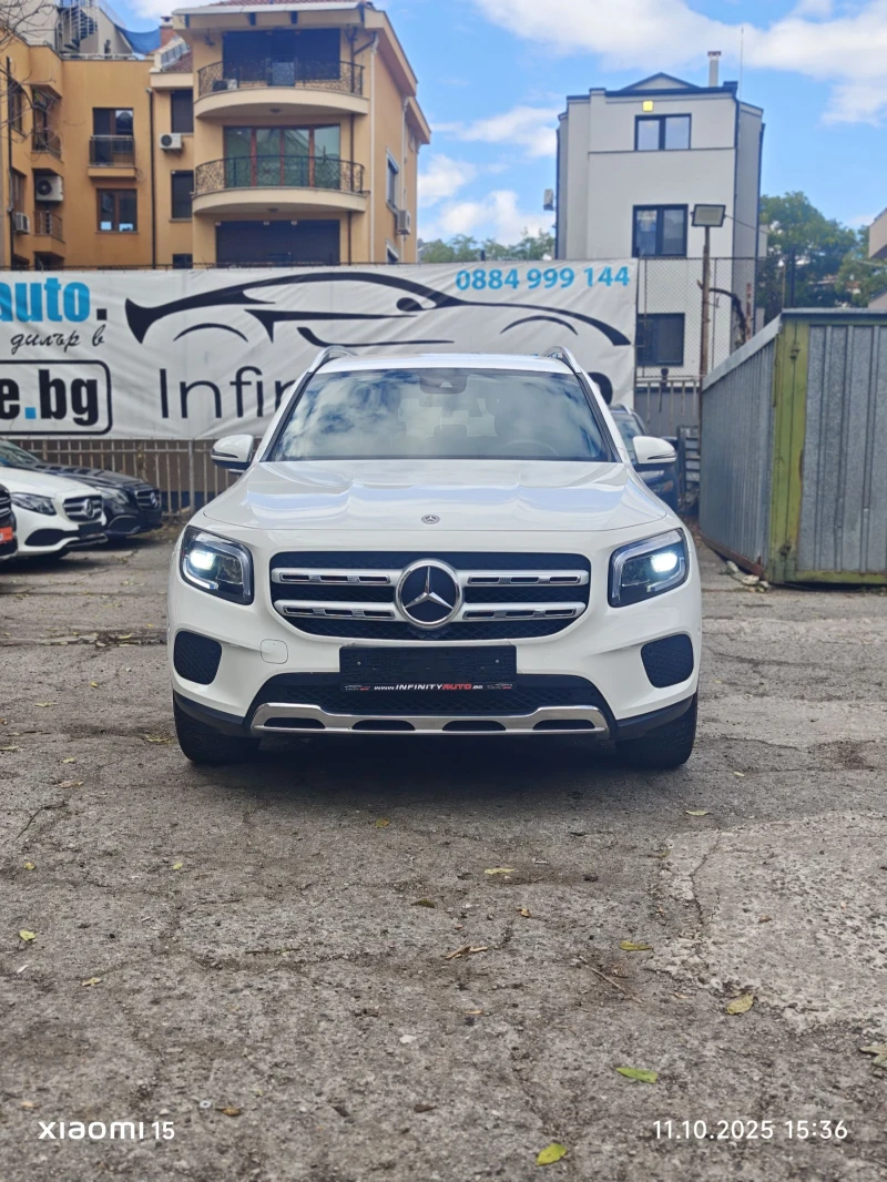 Mercedes-Benz GLB AMG, АМБИЕНТ, ДИСТРОНИК, КАМЕРА, ФУЛ! , снимка 2 - Автомобили и джипове - 52021371