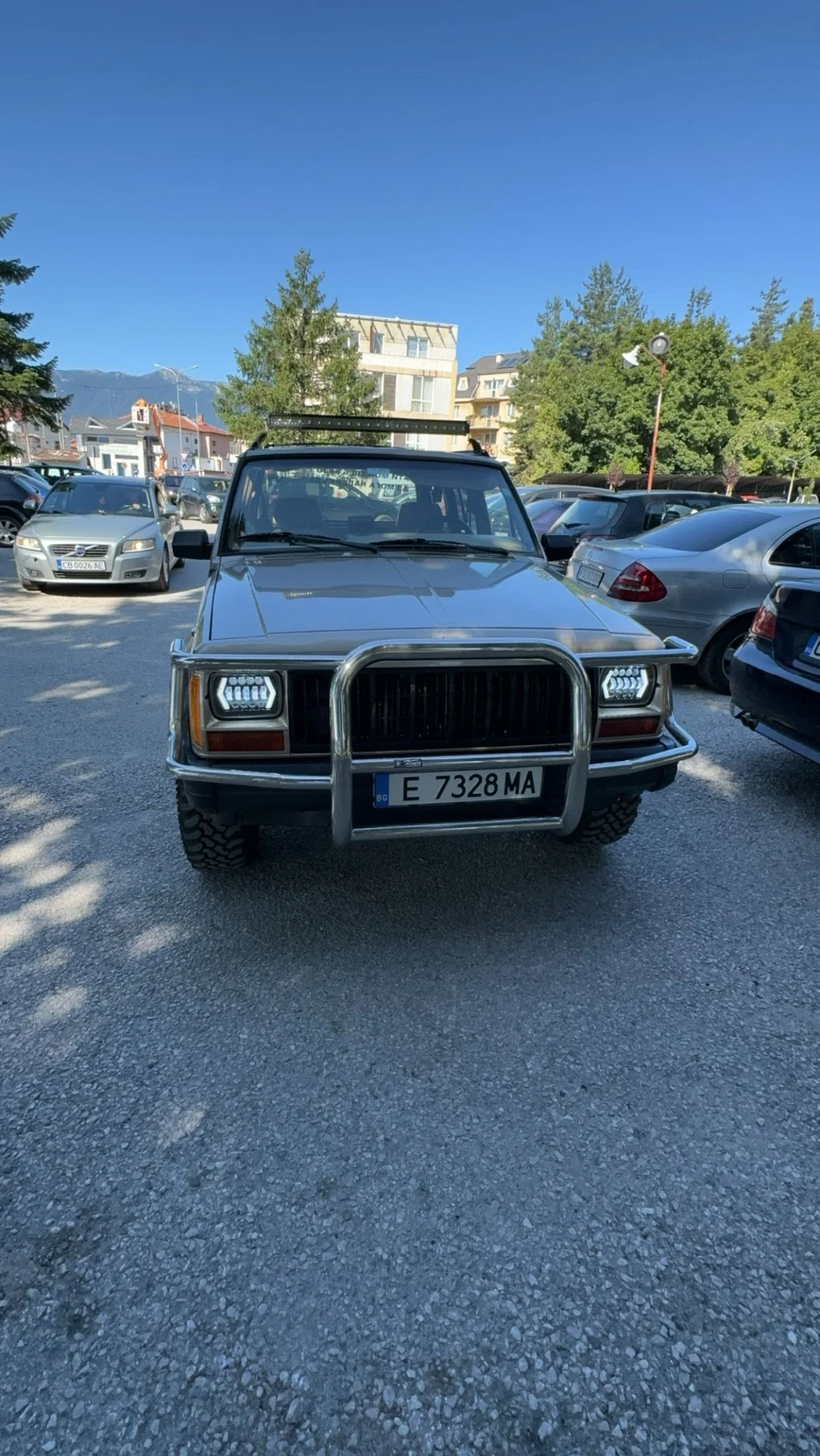 Jeep Cherokee Jeep Cherokee 2.5i с газ - изображение 5