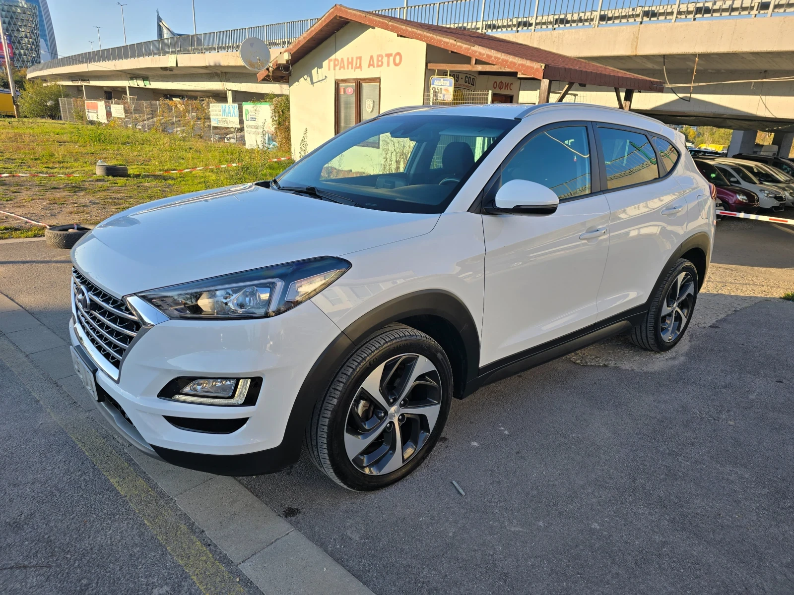 Hyundai Tucson 1.6.136k перфектен - изображение 2