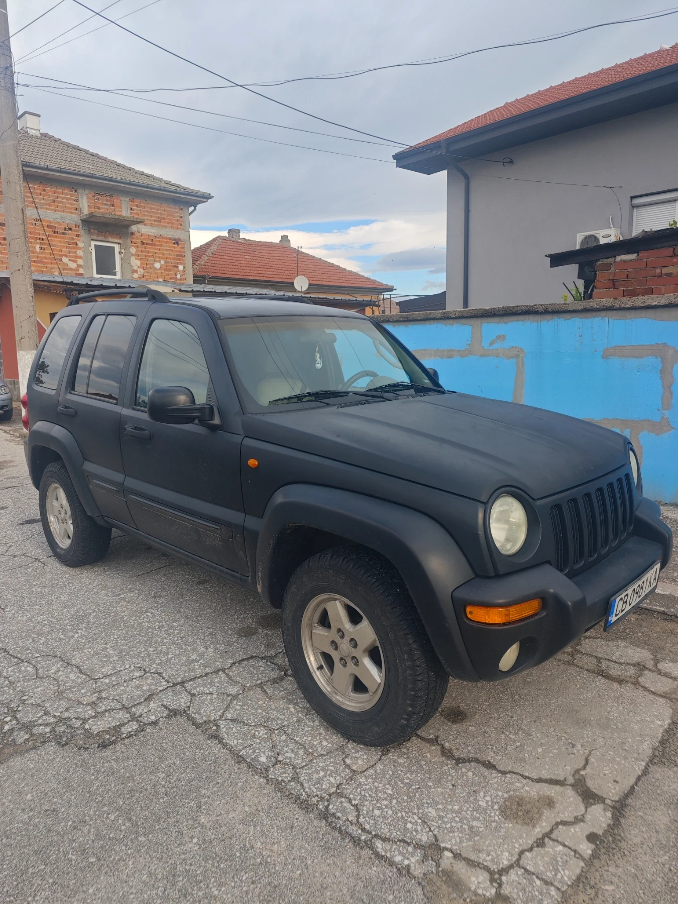 Jeep Cherokee  - изображение 2