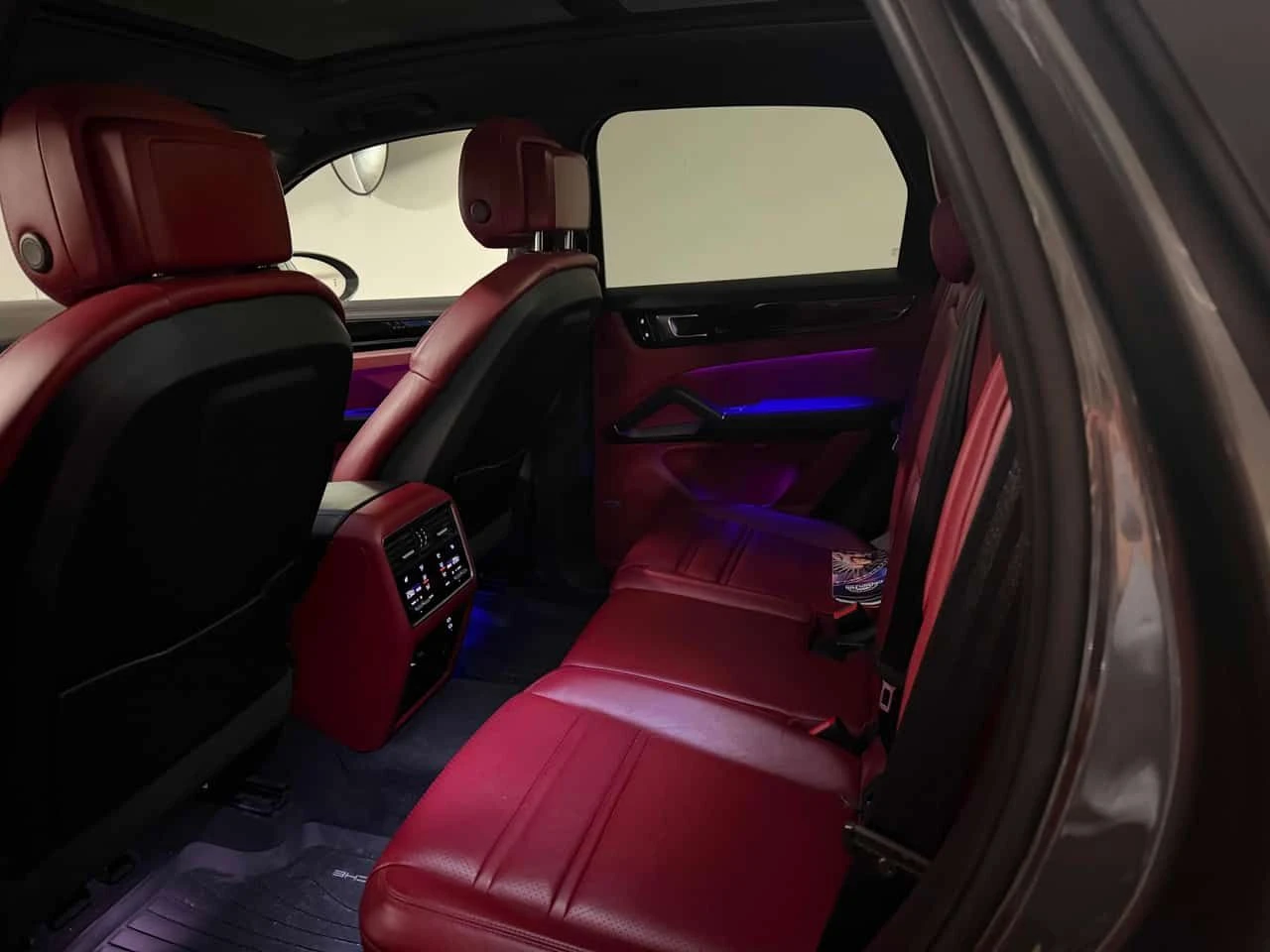 Porsche Cayenne | AWD | CARFAX | 360 | ОБДУХВАНЕ | ПАНОРАМА | , снимка 13 - Автомобили и джипове - 54348491